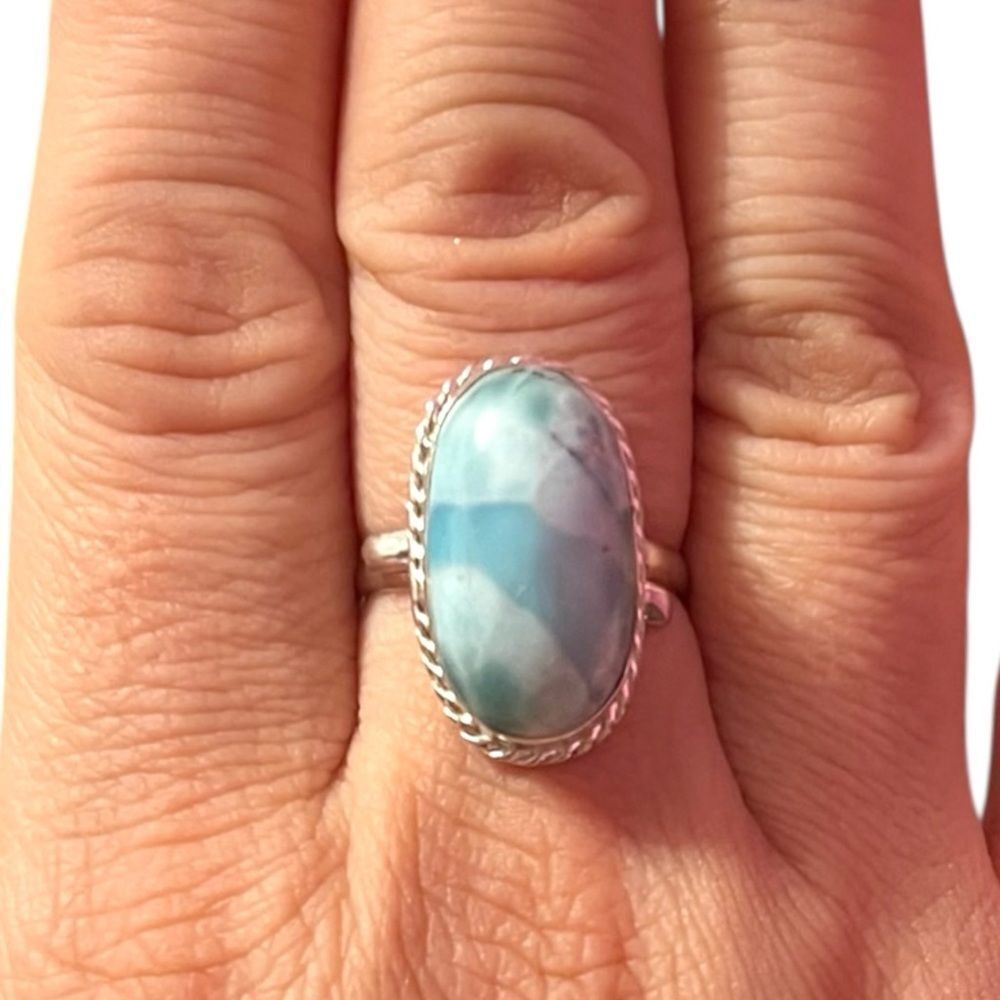 Elegant Sterling Silver Oval Larimar Adjustable Ring - Picture 6 of 6